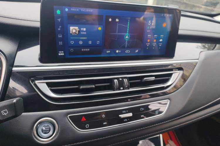 Used Changan CS75 2022 Blue Whale Edition 1.5T DCT Prestige Model
