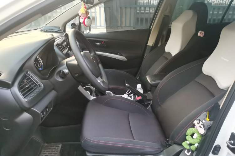 Used Suzuki S-Cross 2015 1.6L CVT Two-Wheel Drive Entry-Level Trim Left Front Seat