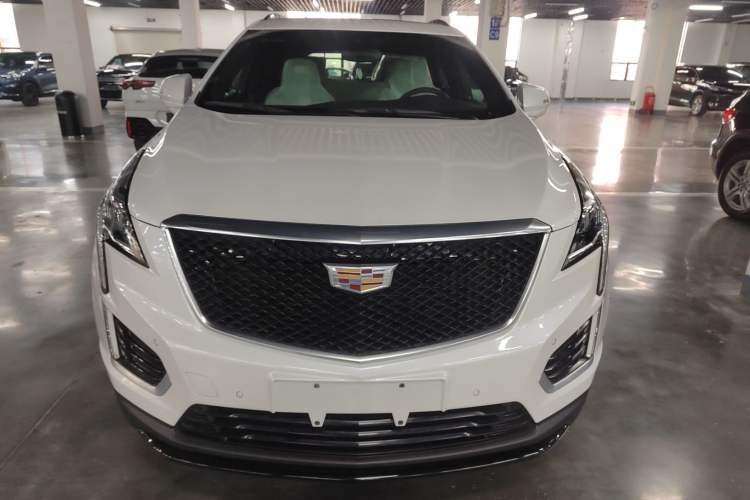 Used Cadillac XT5 2020 28T 4x4 Leading Sport Model