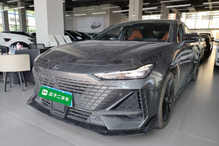 Used CHANGAN UNI-V 2023 1.5T Sport Edition