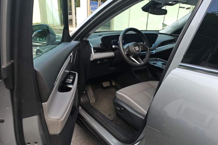 Used Buick E5 2025 Model 620KM Prestige Edition