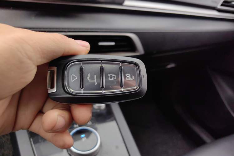 Used BYD e2 2019 400 Travel Edition
