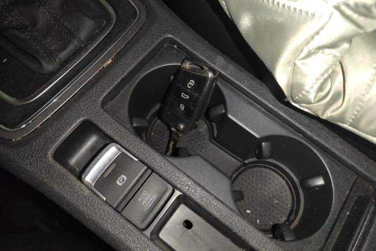 Used Volkswagen Golf 2016 230TSI Automatic Comfort Version Vehicle Key