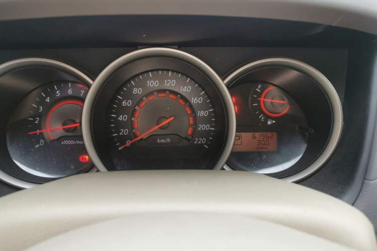 Used Nissan Sylphy 2012 Classic 1.6XE Automatic Comfort Edition Instrument Cluster