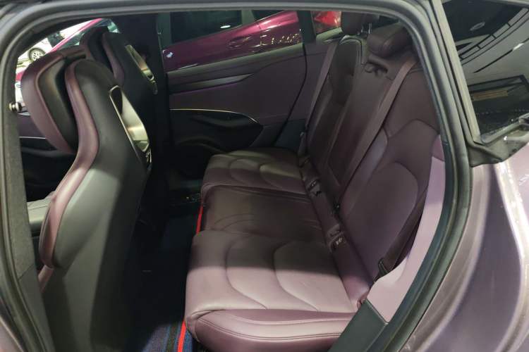 Used Xiaomi Auto SU7 2024 Rear-Drive Long-Range Intelligent Driving Version