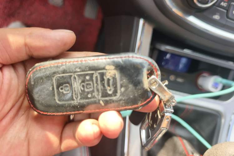 Used Baojun 560 2015 1.8L manual luxury version
