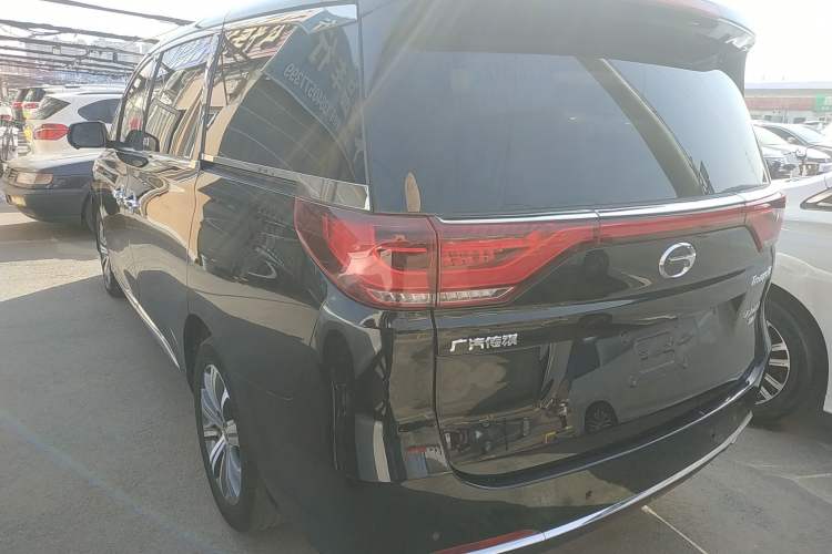 Used GAC Trumpchi M8 2019 320T Ultimate Edition Rear Left 45 Deg