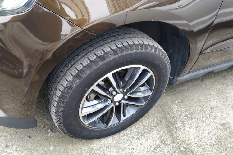 Used Geely Auto Vision X6 2018 1.4T CVT 4G Connected Luxury Version
