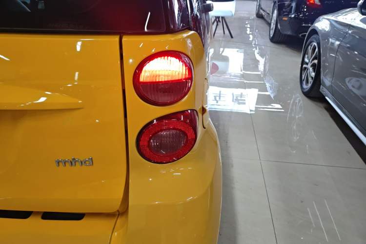 Used smart fortwo 2012 1.0 MHD Hardtop Passion Edition
