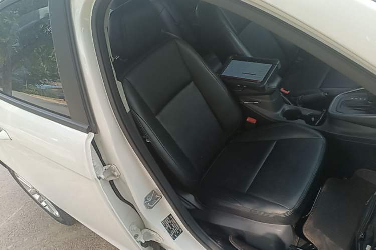 Used Ford Escort 2019 Facelifted 1.5L Automatic ZhiXiang Version (Tire Pressure Monitoring) China V Standard