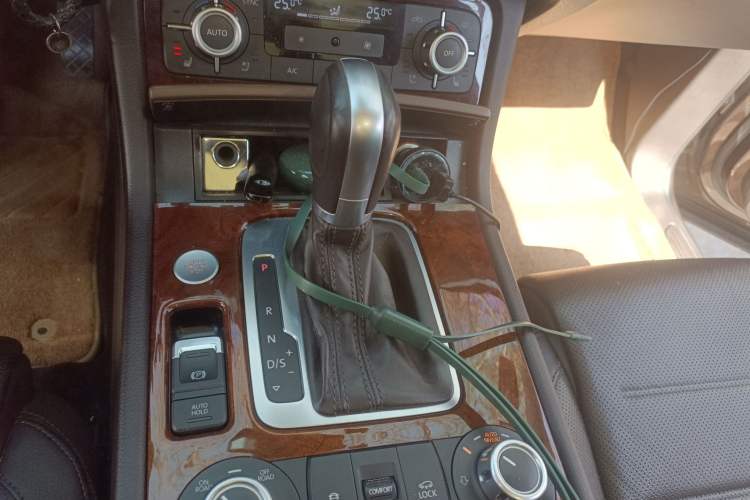 Used Volkswagen Touareg 2011 3.0 TSI Luxury Edition