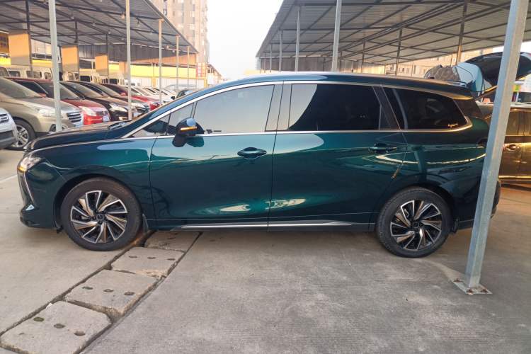 Used FORTHING Yacht 2022 1.5T DCT Lan Yue Edition