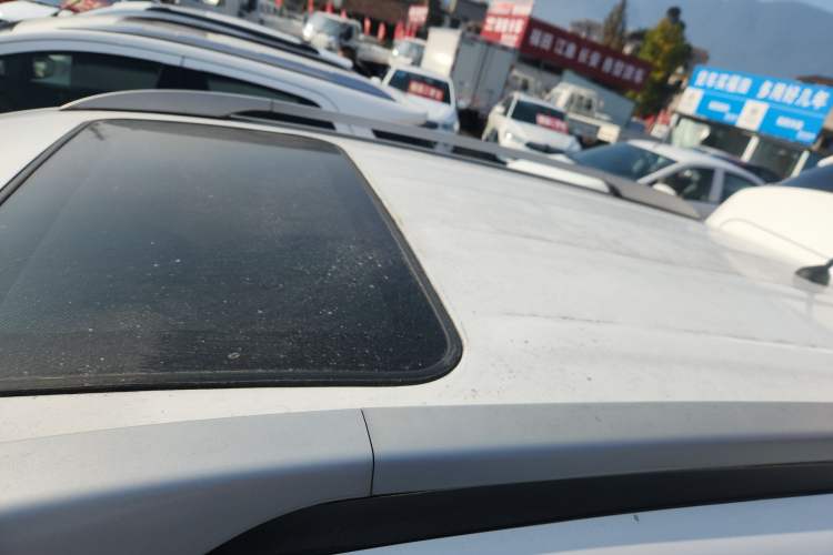 Used Hyundai ix35 2013 2.0L Automatic Two-Wheel Drive Smart GLS China V Standard
