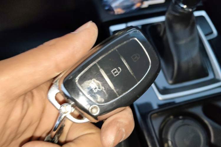 Used Hyundai Mistra 2016 1.8L Automatic Smart GLS