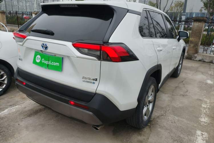 Used Toyota RAV4 2021 Revised Version Dual-Motor Hybrid 2.5L E-CVT Two-Wheel Drive Elite Edition