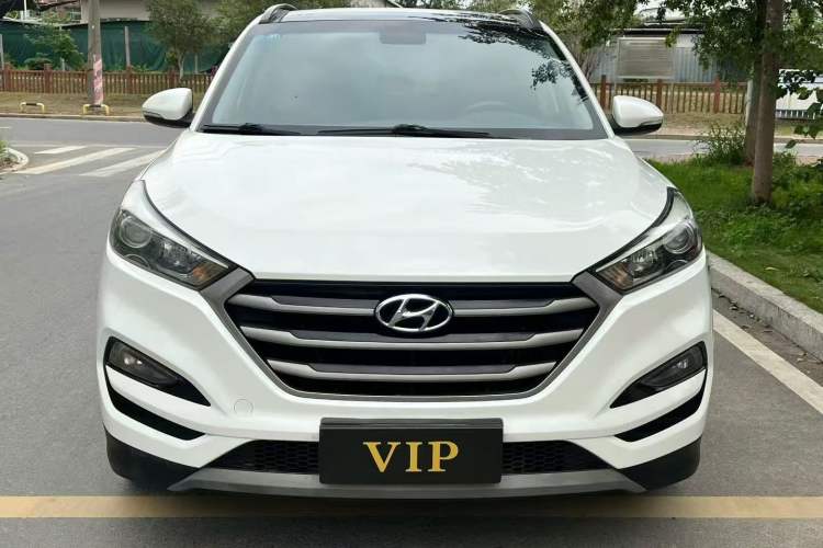 Used Hyundai Tucson 2018 1.6T Dual-Clutch Two-Wheel Drive 15th Anniversary Special Edition Front