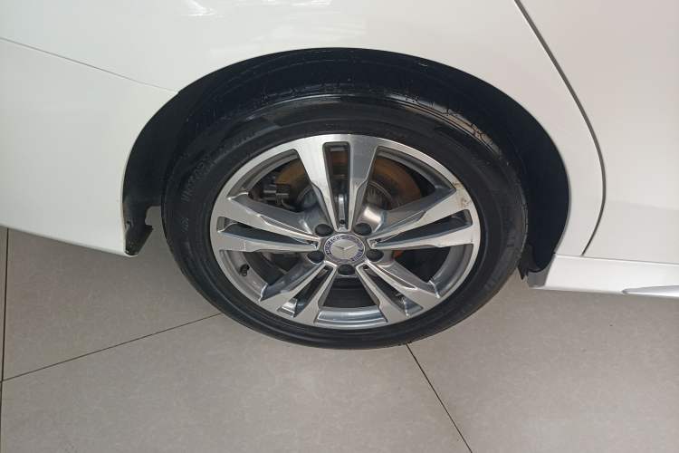 Used Mercedes-Benz C-Class 2017 C 200 L Sport Edition Exterior 5