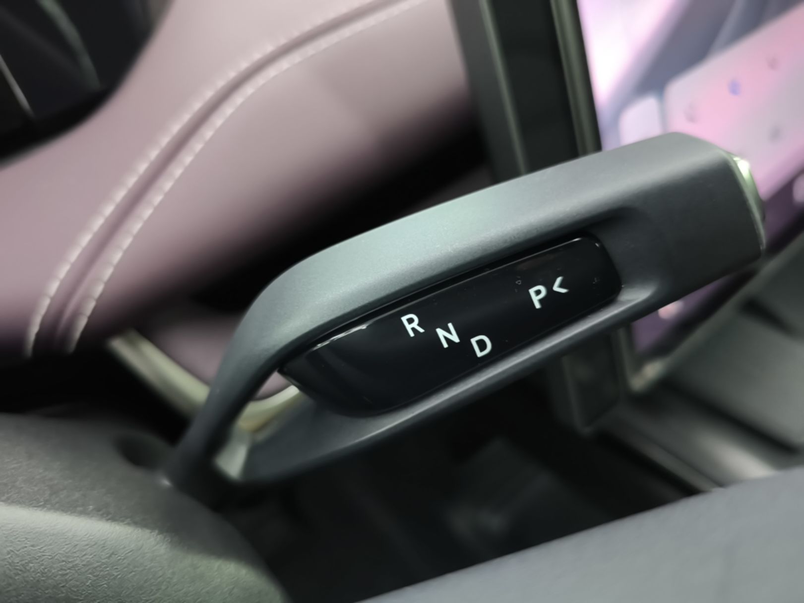 Xiaomi Auto SU7 2024 Rear-Drive Ultra-Long Range Advanced Pro-Level Intelligent Driving Version — снимка 16