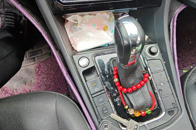 Used Volkswagen Bora 2020 1.5L Automatic Elite Version
