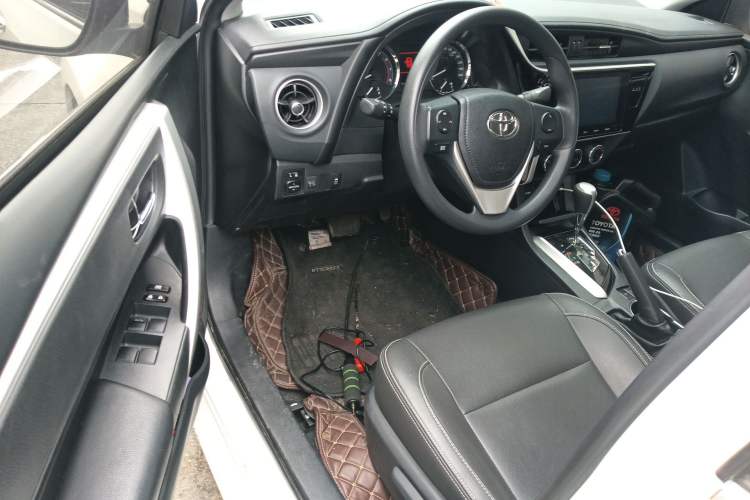 Used Toyota Corolla 2017 Revised Version 1.2T S-CVT GL-i
