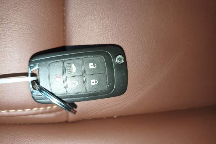 Used Buick LaCrosse 2013 2.4L SIDI Elite Comfort Version