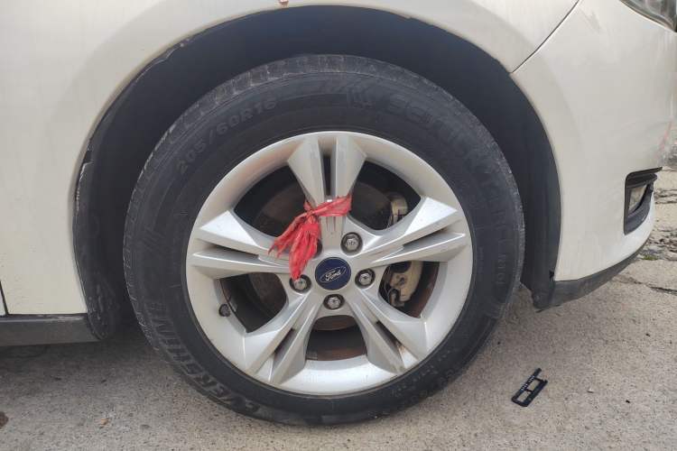 Used Ford Focus 2017 Hatchback 1.6L Automatic Comfort Plus SmartDrive Edition
