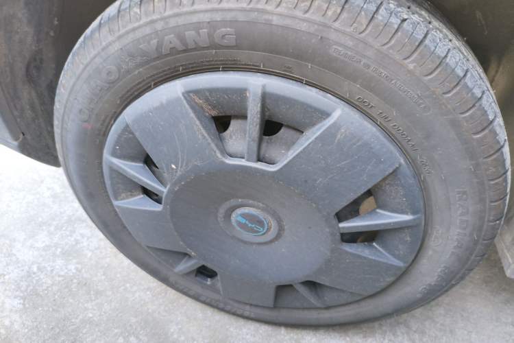 Used BYD Seagull 2024 Honor Edition 305km Dynamic Version Right Rear Wheel Hub