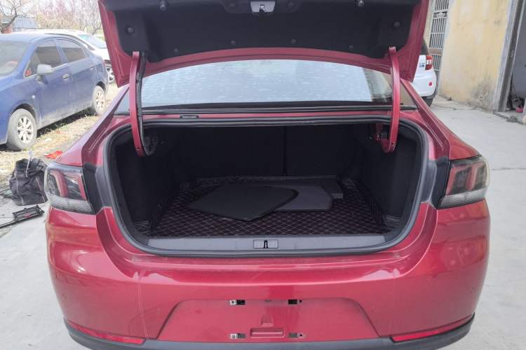 Used Peugeot 308 2018 1.6L Automatic Luxury Edition Trunk