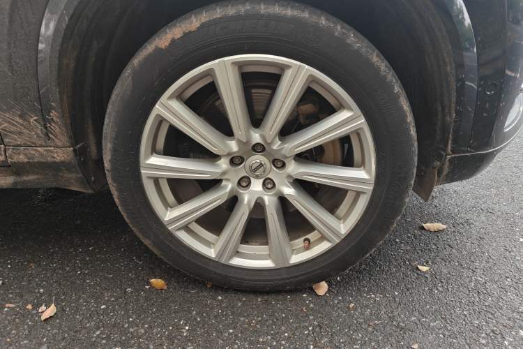 Used Volvo XC90 New Energy 2019 E-Drive Hybrid T8 Prestige 7-Seater China VI Standard Right Front Wheel Hub