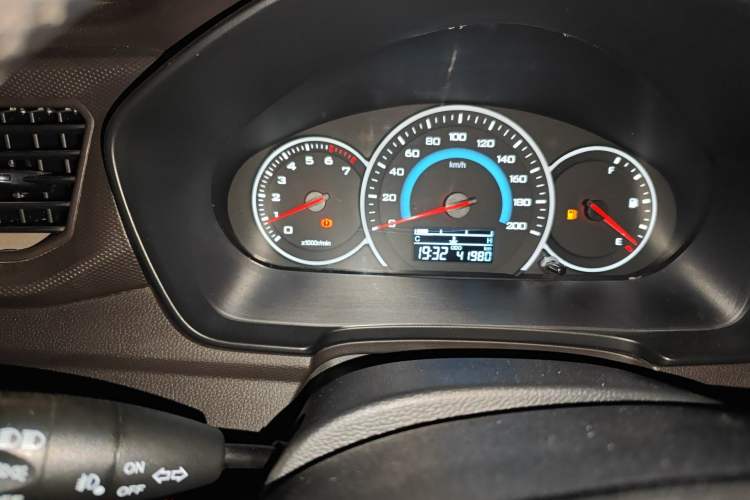 Used Wuling Hongguang V 2022 1.5L Enjoy Edition Hydraulic Power Steering LAR
