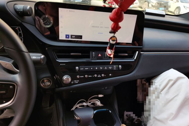 Used Lexus ES 2023 200 Excellence Edition