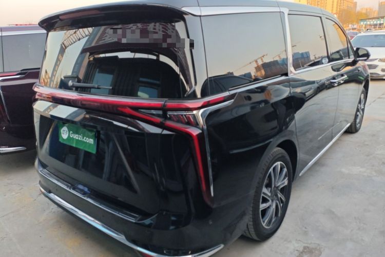 Used SAIC MAXUS G90 2022 2.0T Interstellar Six-Seater Edition