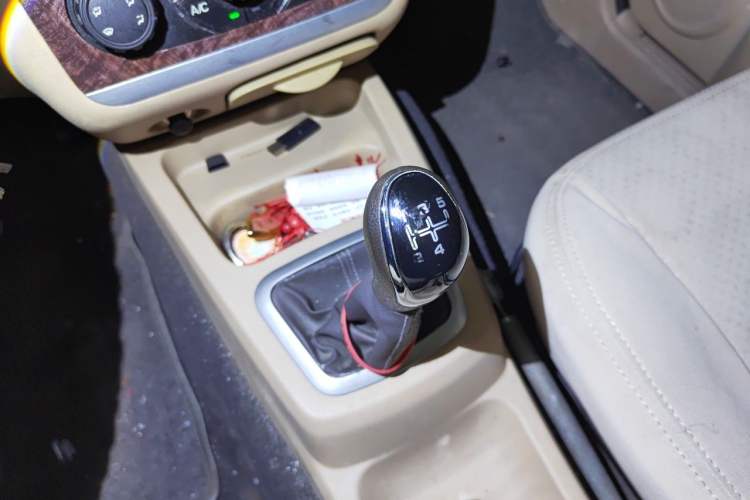 Used BAIC Weiwang M30 2015 1.5L Comfort Version BJ415B
