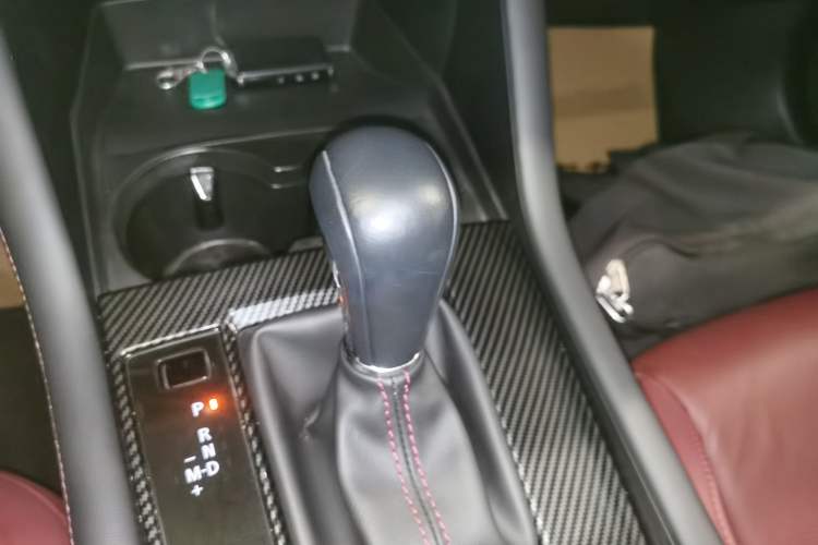 Used Mazda 3 Axela 2023 2.0L Automatic ZhiZhen Edition Gear Lever
