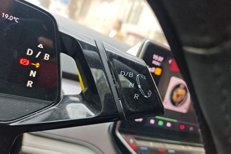 Used Volkswagen ID.6 CROZZ 2021 Long-Range PURE+ Edition Gear Lever