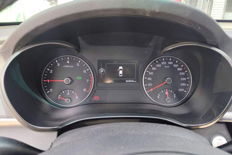 Used Kia K5 2016 2.0L Automatic LUX
