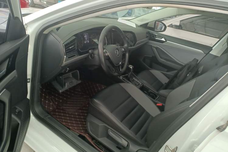 Used Volkswagen Sagitar 2020 280TSI DSG Comfort Version China VI Standard Driver Seat