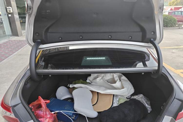 Used Toyota Camry 2021 2.5G Luxury Edition
