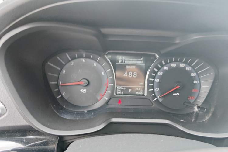 Used GAC Trumpchi GS4 2016 235T G-DCT Luxury Edition Instrument Cluster