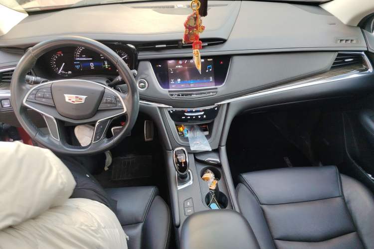 Used Cadillac XT5 2016 25T Luxury Model
