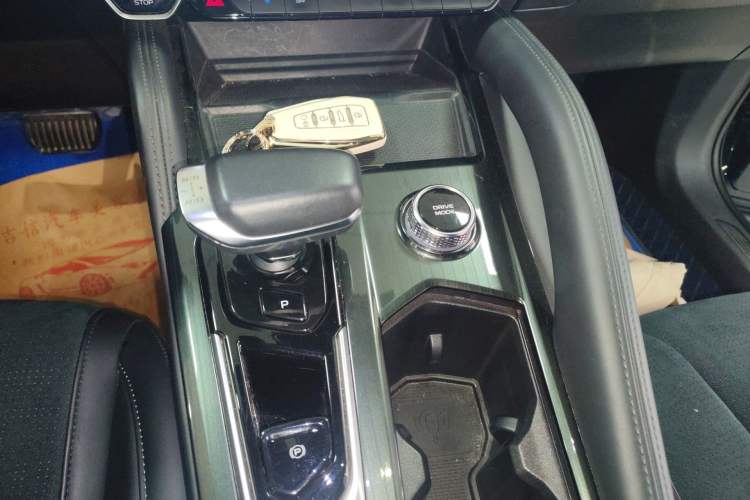 Used Geely Auto Monjaro L 2021 2.0TD DCT EVO Two-Wheel Drive Smart Luxury Version
