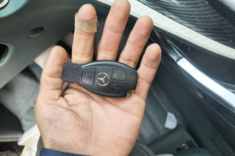 Used Mercedes-Benz Vito 2021 2.0T Business Version 7 Seats