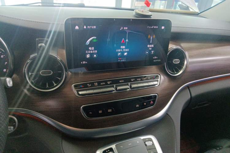 Used Mercedes-Benz V-Class 2021 V 260 L Long Wheelbase Prestige Edition