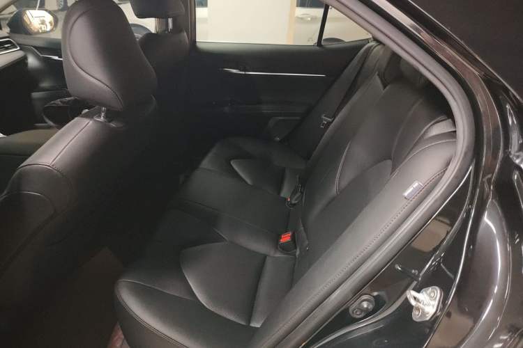 Used Toyota Camry 2023 2.0G Luxury Edition Left Rear Seat