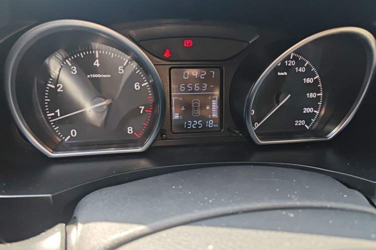 Used Zotye T600 2015 1.5T Manual Luxury Model
