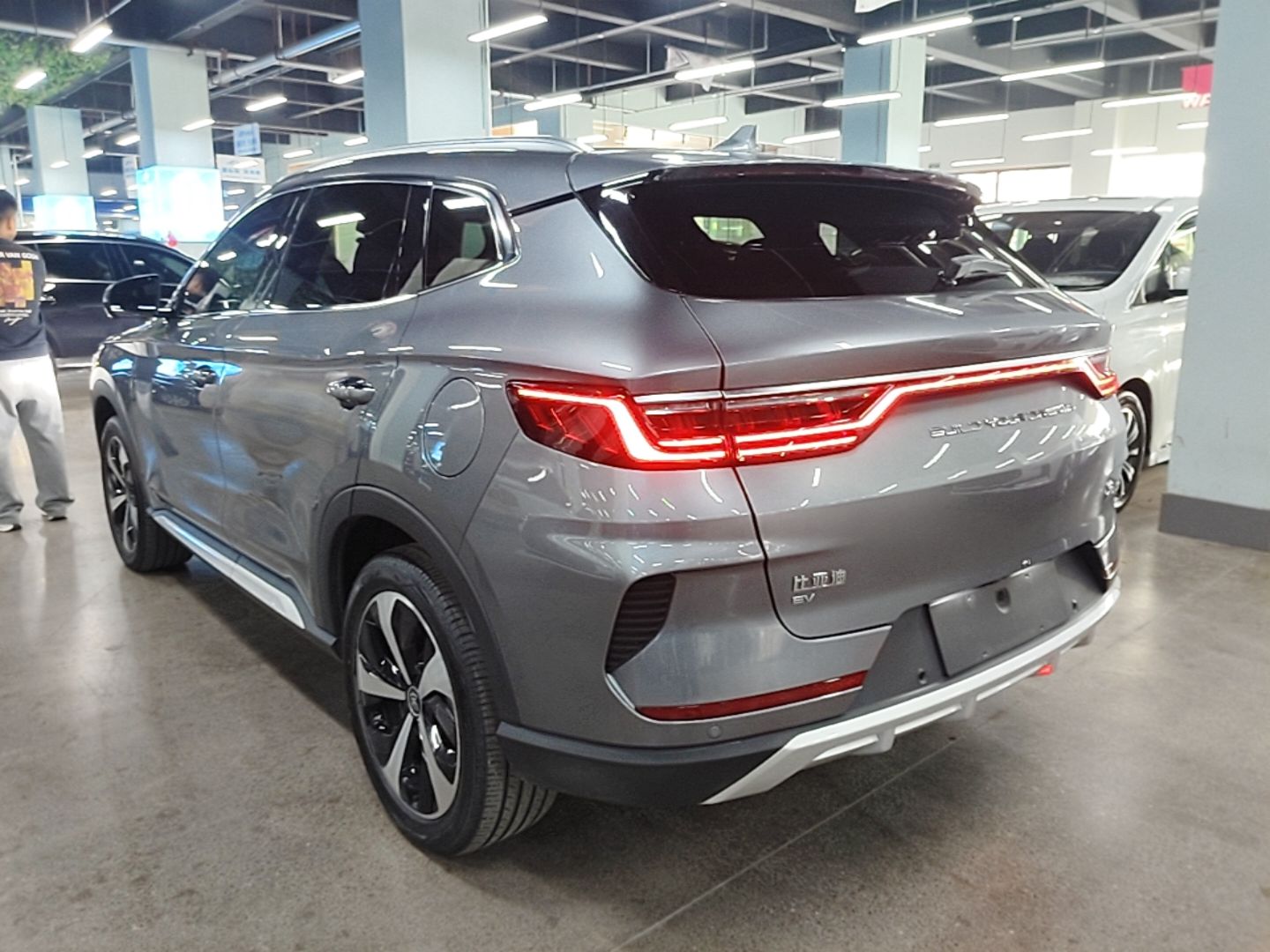 BYD Song PLUS New Energy 2021 EV Flagship Model — снимка 4