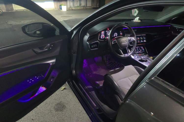 Used Audi A6L 2019 40 TFSI Luxury Dynamic Model
