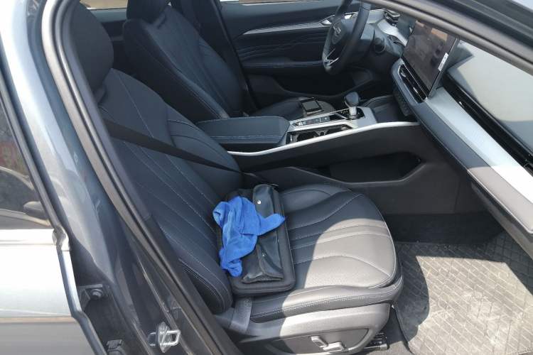 Used Geely Auto Preface 2025 Dongfang Yao 1.5TD Kunlun Edition