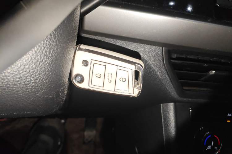 Used Volkswagen Lavida 2019 280TSI DSG Comfort Edition China VI standard Vehicle Key