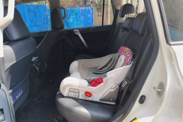 Used Toyota Prado 2015 2.7L Automatic Standard Edition Left Rear Seat